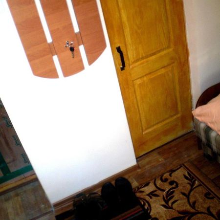 Мини Студия Центр Николаева Соборной-Макарова Макдональдс Wi-Fi 1 Диван 2 Этаж Dış mekan fotoğraf